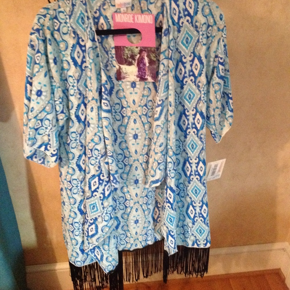 Monroe kimono